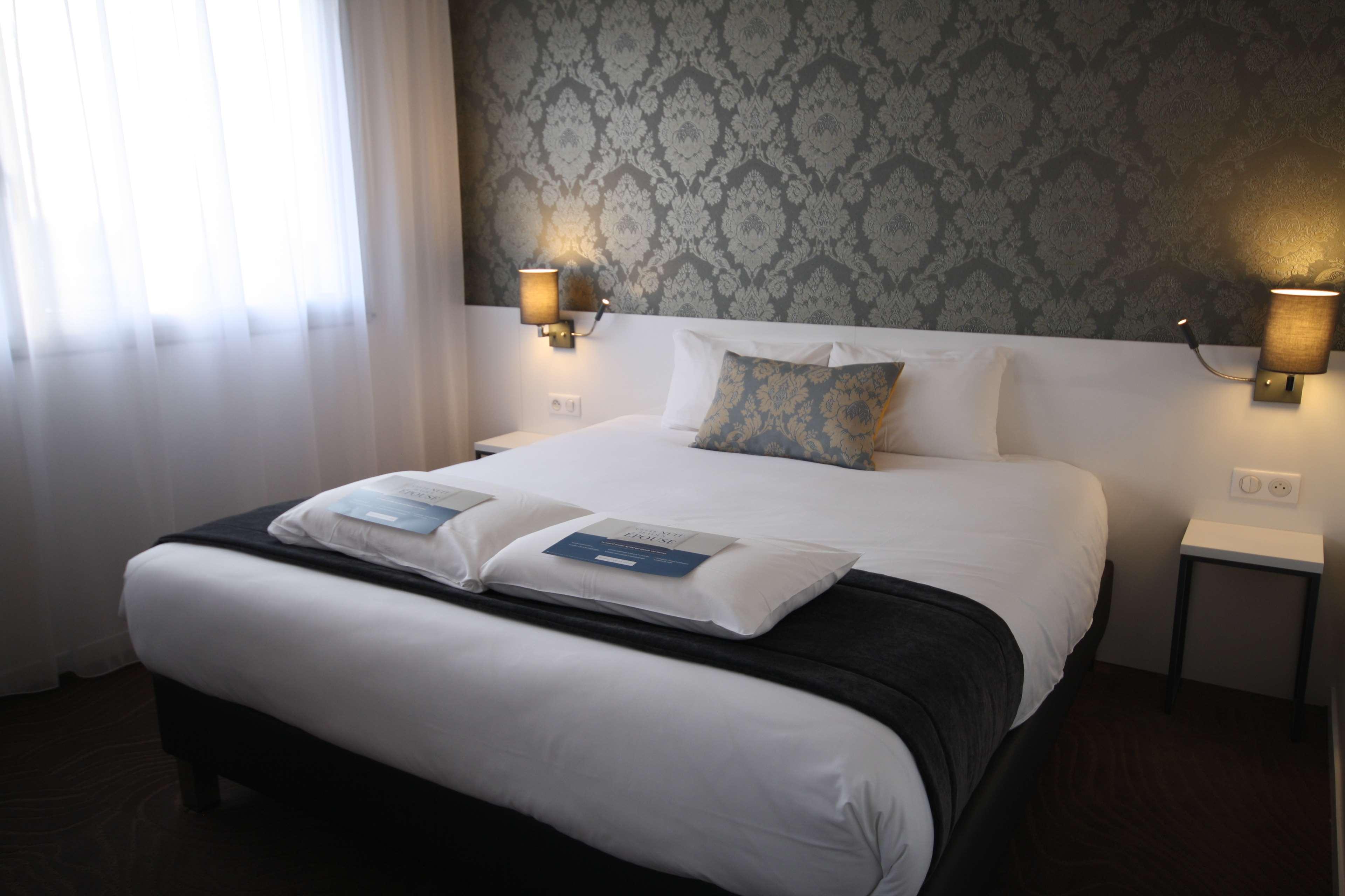Hotel Kyriad Tours St Pierre Des Corps Gare Saint-Pierre-des-Corps Buitenkant foto