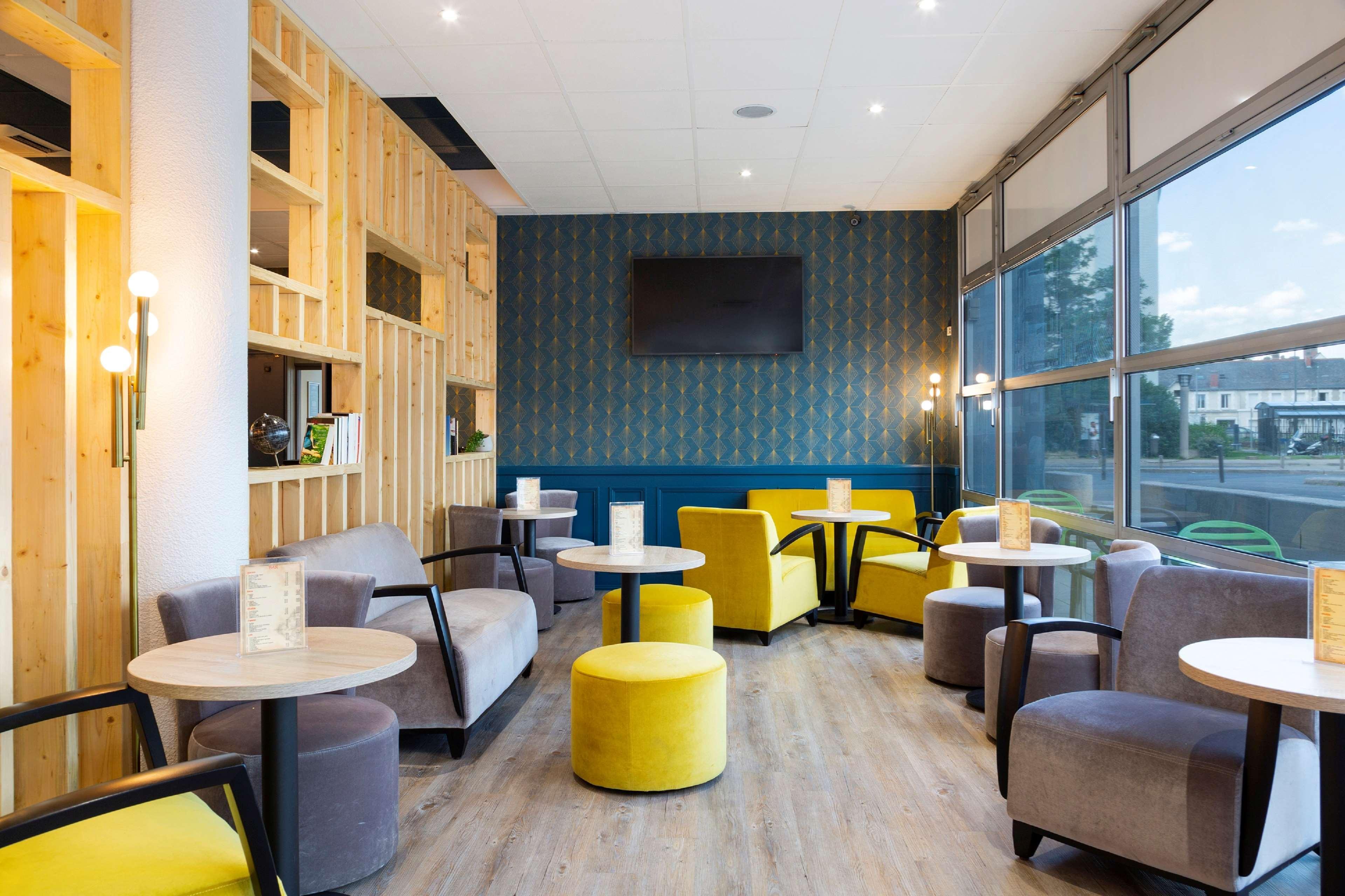 Hotel Kyriad Tours St Pierre Des Corps Gare Saint-Pierre-des-Corps Buitenkant foto