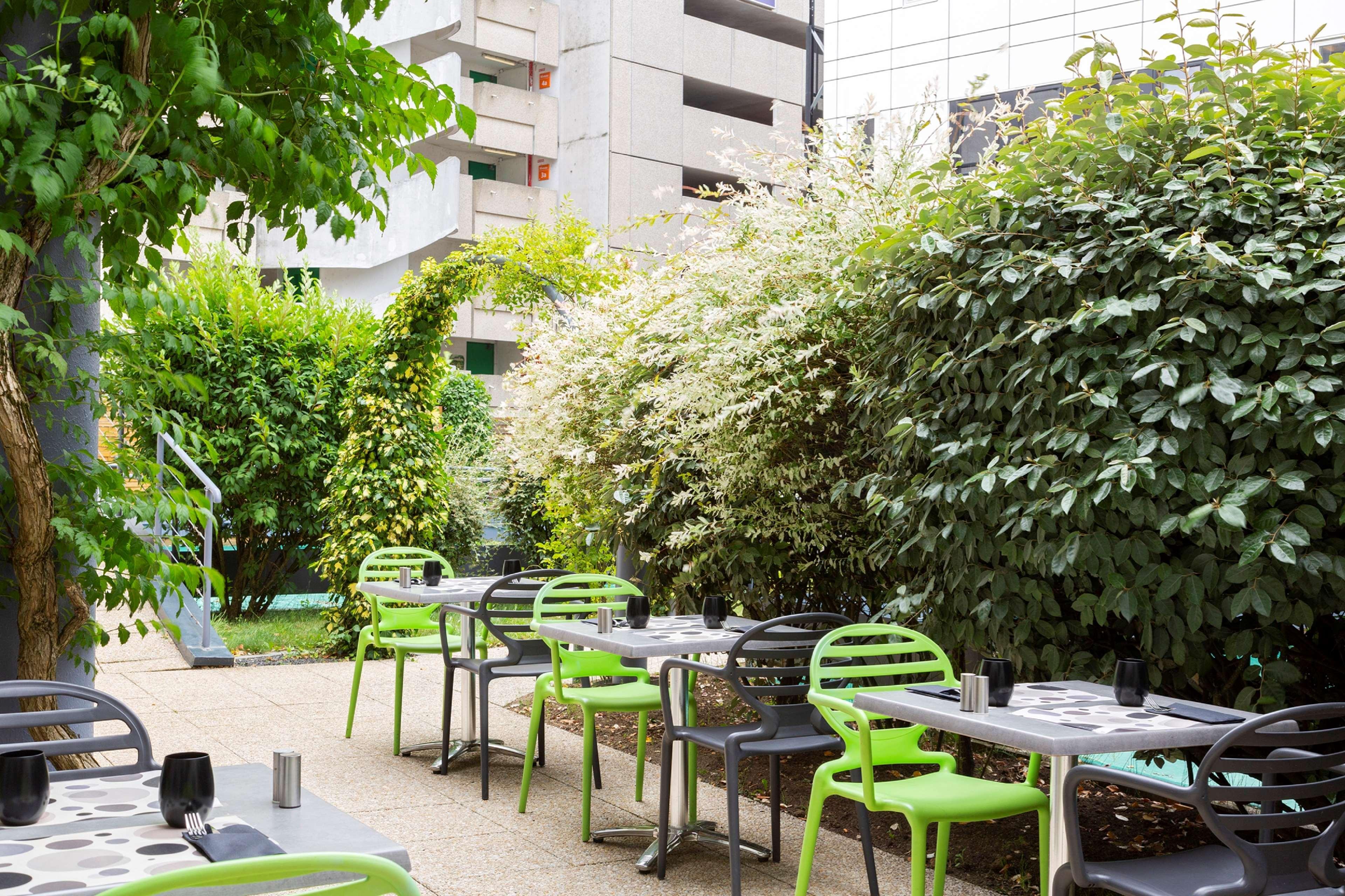 Hotel Kyriad Tours St Pierre Des Corps Gare Saint-Pierre-des-Corps Buitenkant foto