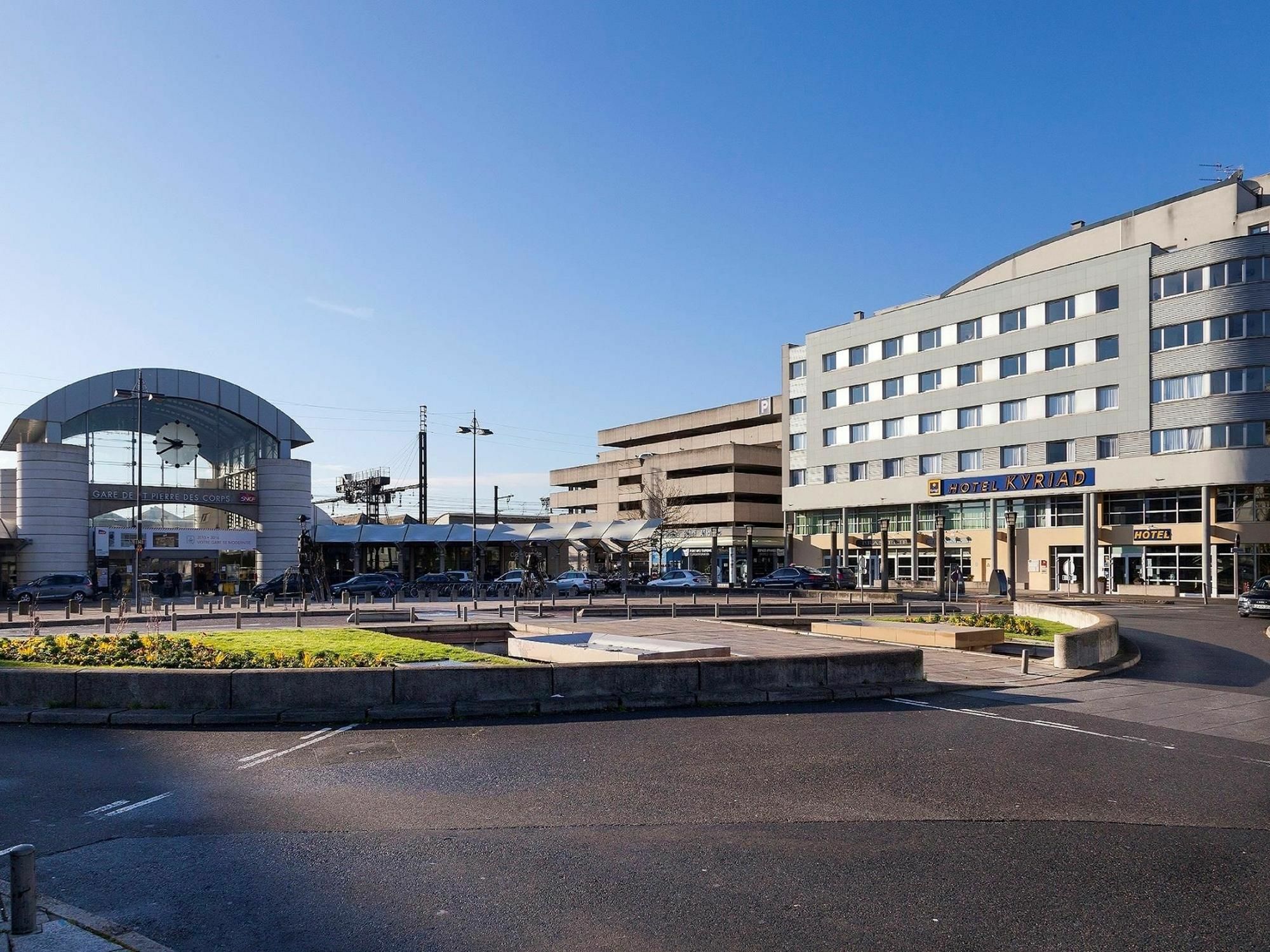 Hotel Kyriad Tours St Pierre Des Corps Gare Saint-Pierre-des-Corps Buitenkant foto